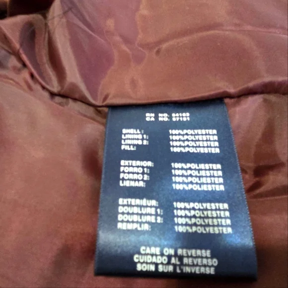 EUC Tommy Hilfiger Black Puffer Vest - Picture 7 of 9